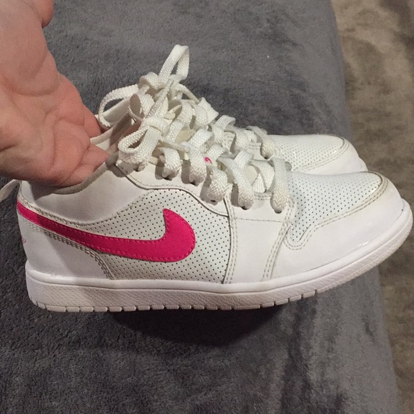 Air Jordan Kids - Picture 3 of 7